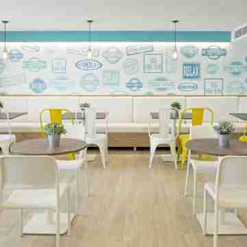 HSM Sandalo Beach Dining/Meeting Rooms