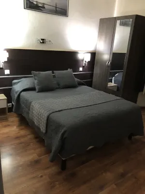 Hotel du Nord Hotels in Saint-Pierre-d'Argençon