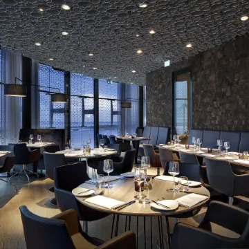 Fletcher Hotel Amsterdam Отели рядом с достопримечательностью «Зяудост»