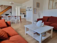 Pretty and Bright Renovated House in the Center of Trégunc with Enclosed Garden Hotels in Tregunc