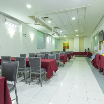 Hotel Plaza del Arco Express