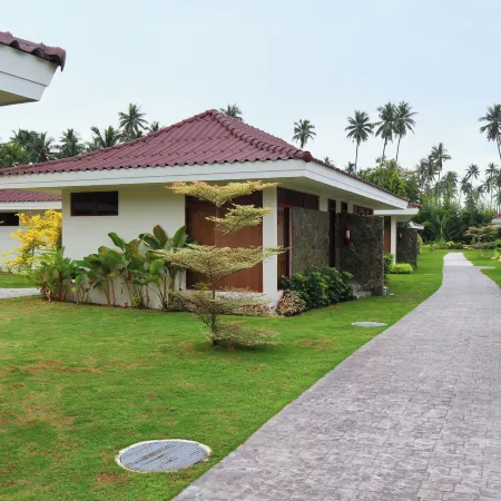 Dolores Tropicana Resort