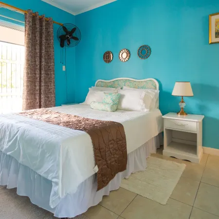 New Kingston Apt at Wellington Cove