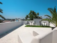 Delight Deluxe Port Hotels near برج الساعة