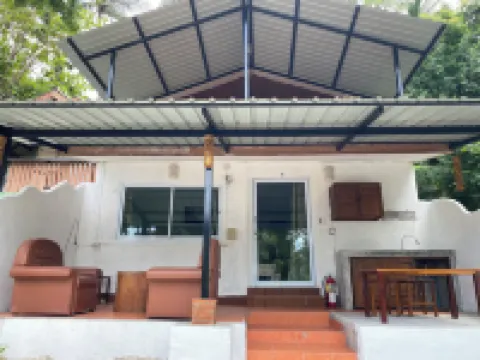 Majestic Sea View Resort Hotels near Ko Tao