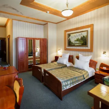 Bucharest Comfort Suites Hotel