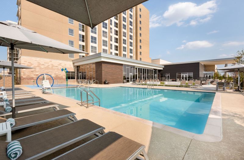 Embassy Suites Denton Convention Center photo 3
