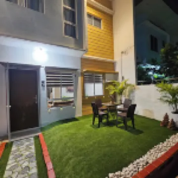 Davao City Airport Transient Rooms by Lemonique Hotels in 