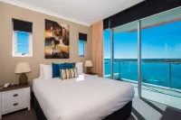 Silvershore Apartments on the Broadwater Các khách sạn ở Hope Island