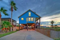 Incredible Nature Views, Golf Cart for Rent, Balcony Blue Crush by Avantstay