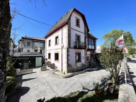 Posada Villa Rosa Отели в г. Лос-Тохос