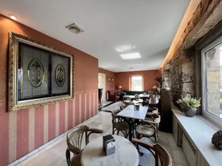 Posada Villa Rosa Отели в г. Лос-Тохос