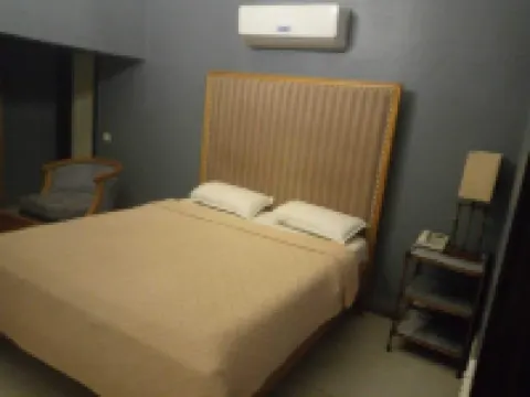 The Enterprise Hotel di 