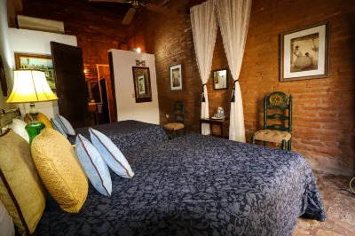 Hotel Torres Del Fuerte Отели в г. Эль-Фуэрте