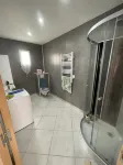 Family home 2.5km from the beach
