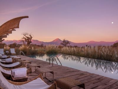 Tierra Atacama, Beckons