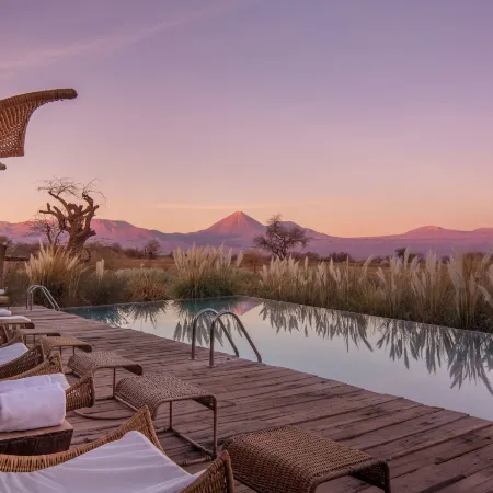 Tierra Atacama, Beckons