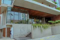 Nagomi Suites & Hotel فنادق في ساوث جاكرتا