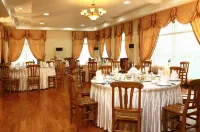Myat Taw Win Hotel