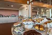 Strada Marina Hotel - breakfast