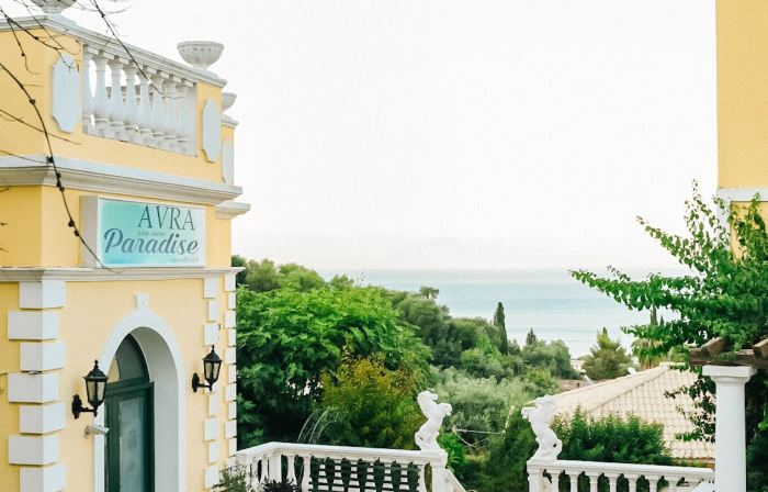 Avra Paradise Aparthotel