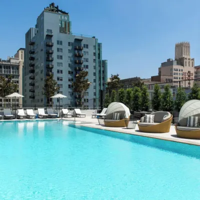 Level Los Angeles - Downtown South Olive Отели рядом с достопримечательностью «Театр «Майкрософт»»