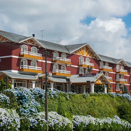 Hotel Galo Vermelho