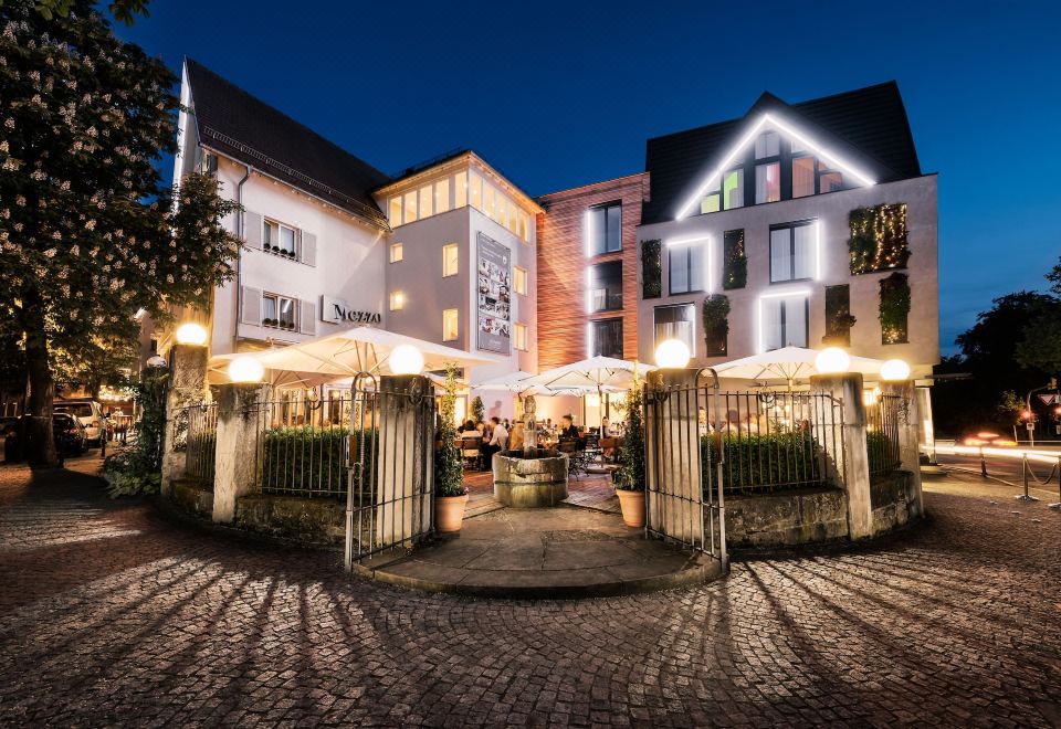 hotel overview picture