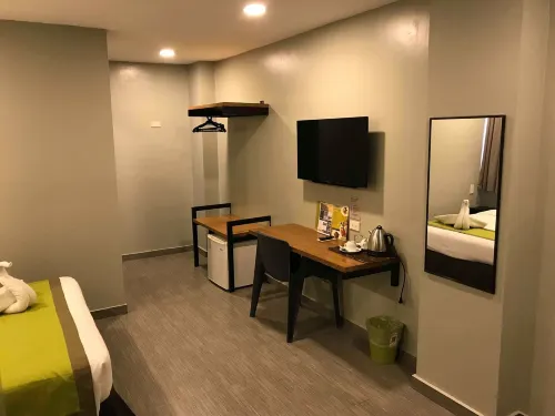 Cebu R Hotel Capitol Отели в г. Себу