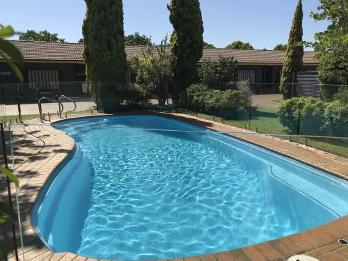 Country Apartments - piscina