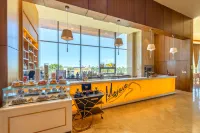 Wyndham Grand KN Paradise Cam Ranh - breakfast