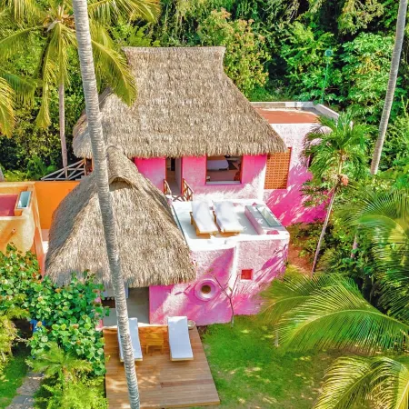 Playa Rosa Bungalows