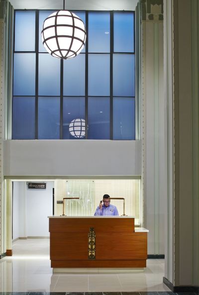 フロントデスク ヒルトン ガーデン イン フェニックス ダウンタウンの写真