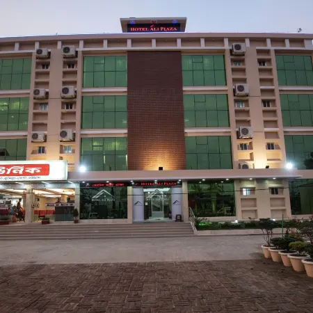 Hotel Ali Plaza
