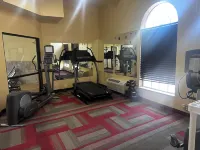 Ramada by Wyndham Glendale Heights/Lombard - Kuntosalit