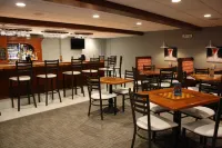 Schoenbrunn Inn Hotels in Dover