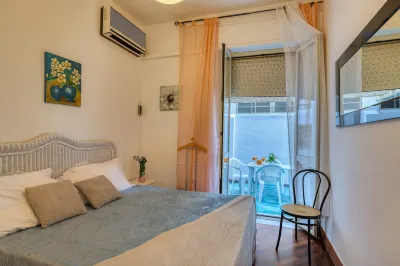 IzzHome Delightful