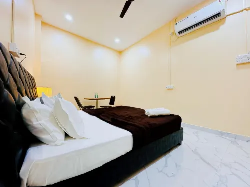 MAA Wageshwari Guest House - Pensions