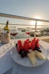 Mia Hill Suites - petit déjeuner