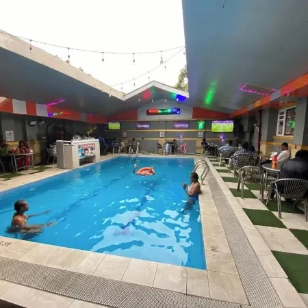 Hogis Luxury Suites