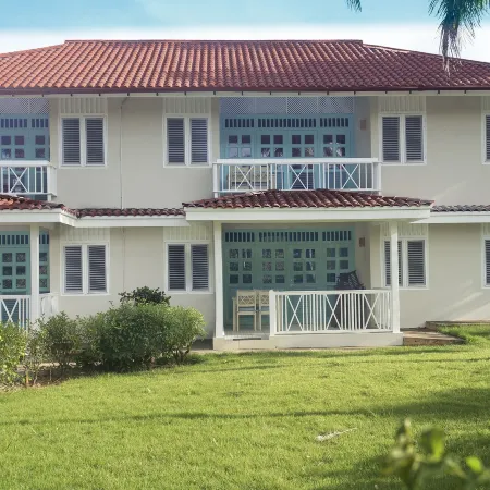 El Pelicano Apart-Hotel