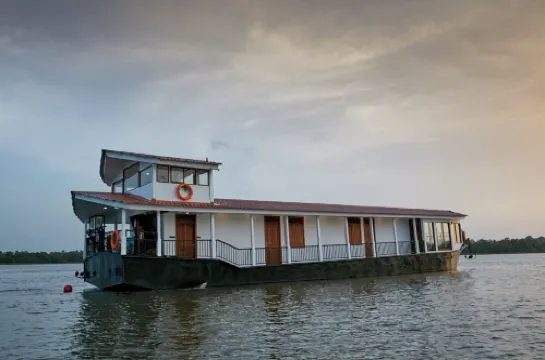 瑪麗娜-由DAE酒店管理