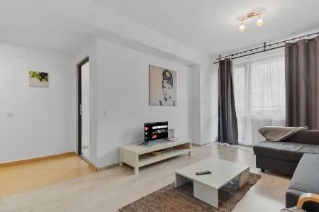 Cri Colina Marei Отели в г. Valea Doftanei