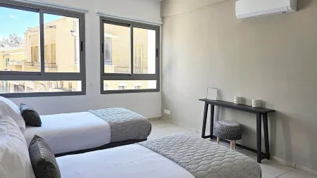 Phaedrus Living Ledras Residences 105 Отели рядом с достопримечательностью «Мечеть Селимие»