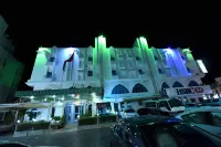 Al Bahjah Hotel - Hot Tub