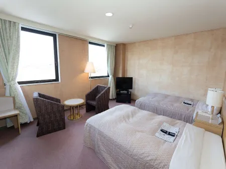 Onoda Central Hotel (Yamaguchi) Отели в г. Санъёонода