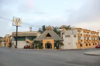 Hotel Palapa Palace Inn