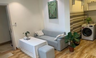 Holly Apartment near Truc Bach Lake