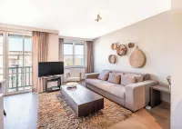 Apartment Near Sandy Beach in Coastal Area - balcony