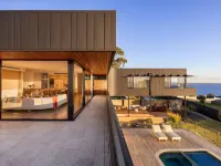 Blanc de Noir Luxe Grandeur Heated Pool and Spa Hotels in Mount Martha